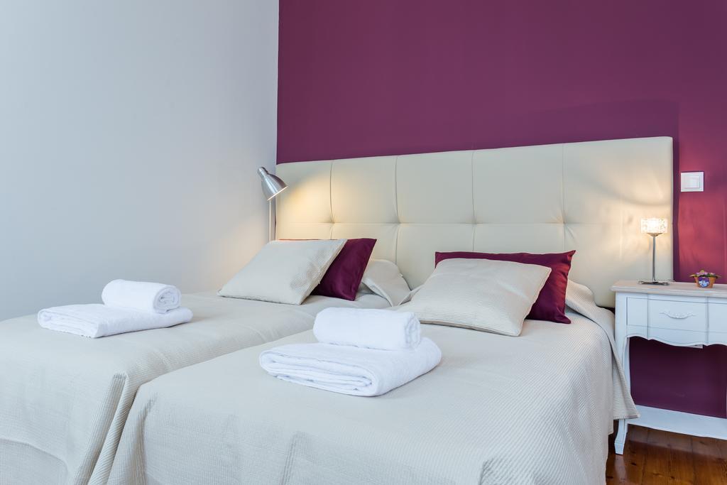 Stayinbonfim Porto Suites Rum bild