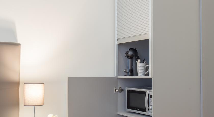 Stayinbonfim Porto Suites Rum bild